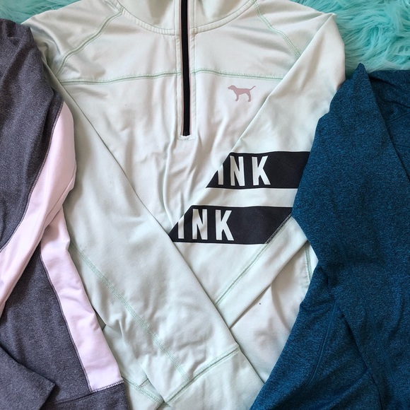 Sweaters - Picture 3 of 4